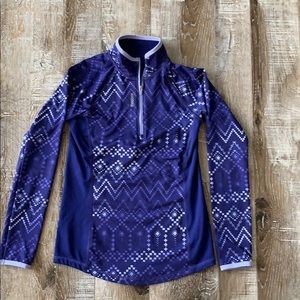 Girls dry fit pullover